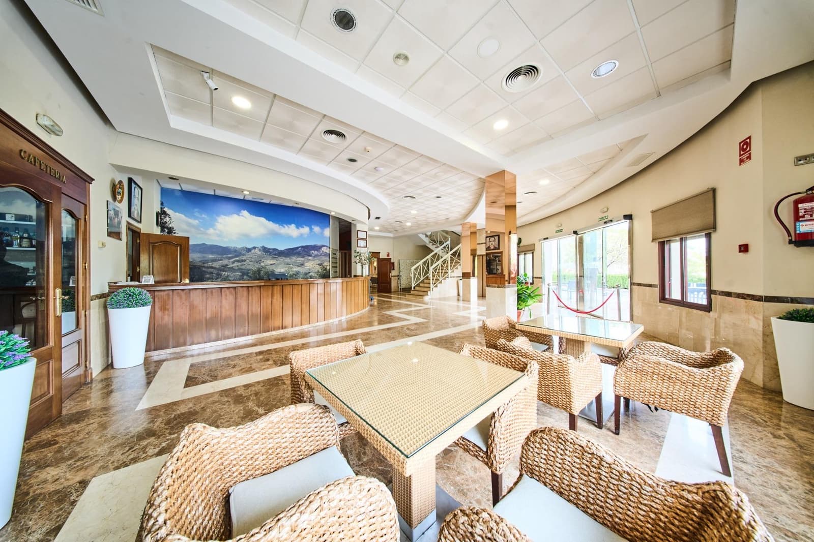 Hotel for sale in Quesada - € 1,990,000 (Ref: 9374636)