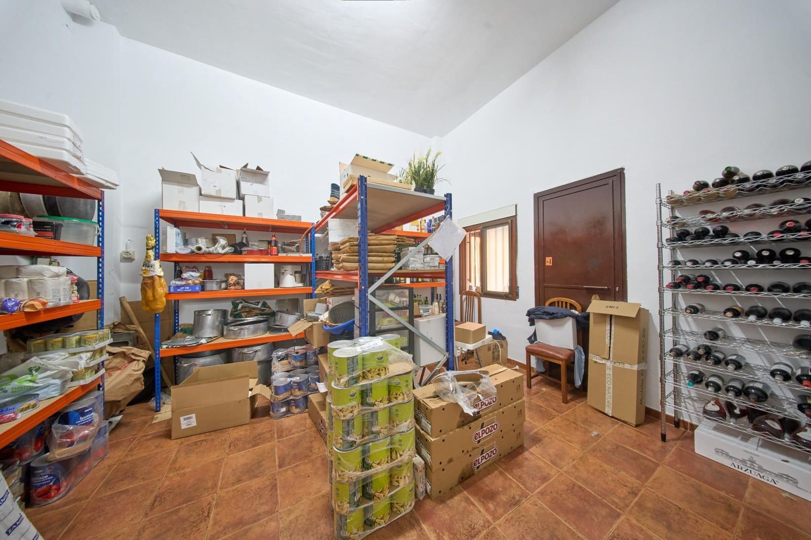 Hotel for sale in Quesada - € 1,990,000 (Ref: 9374636)