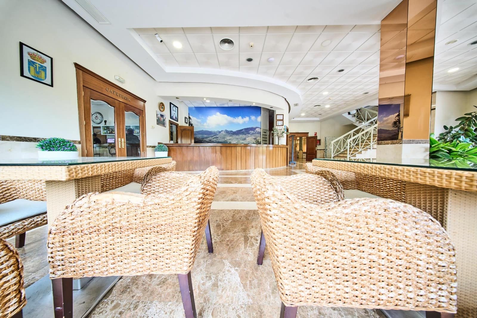 Hotel for sale in Quesada - € 1,990,000 (Ref: 9374636)