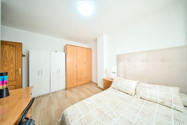 4 soverom Hus til salgs i Peligros - € 245 000 (Ref: 9374644)