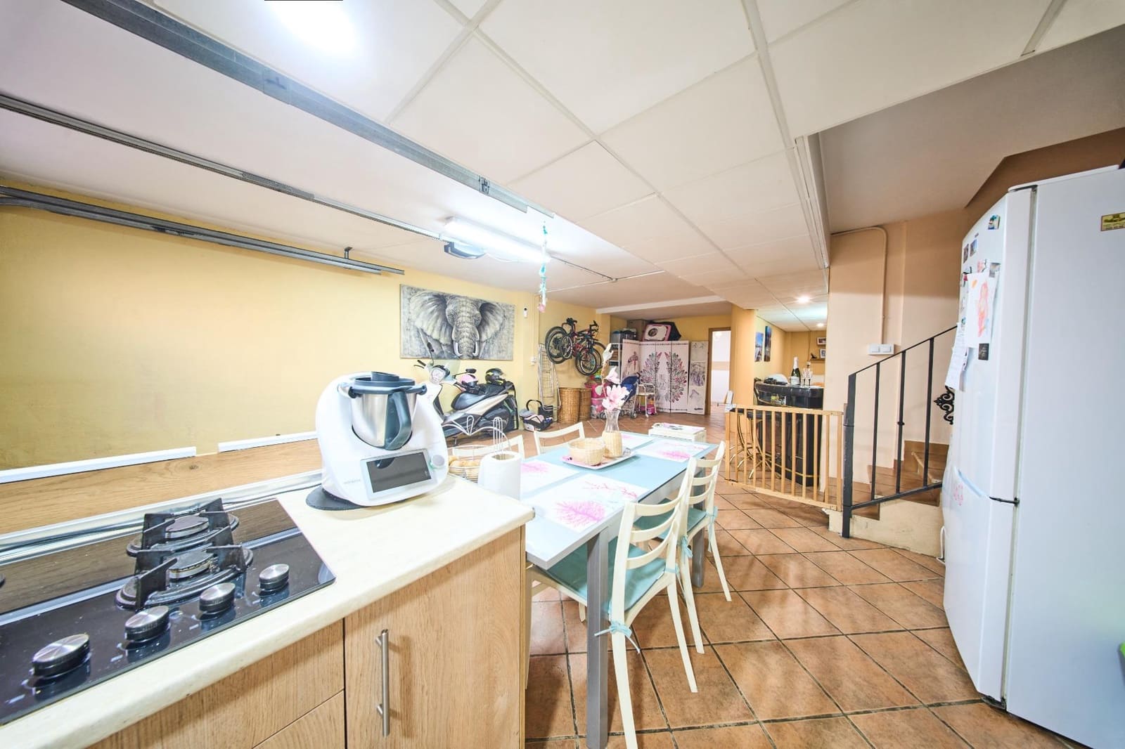 4 makuuhuone Omakotitalo myytävänä paikassa Peligros - 245 000 € (Ref: 9374644)