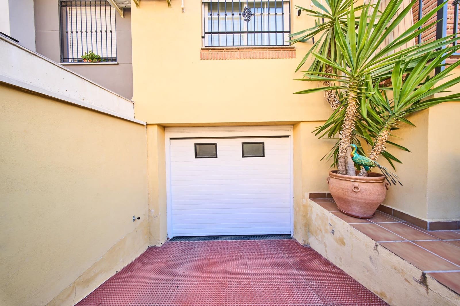 4 slaapkamer Huis te koop in Peligros - € 245.000 (Ref: 9374644)