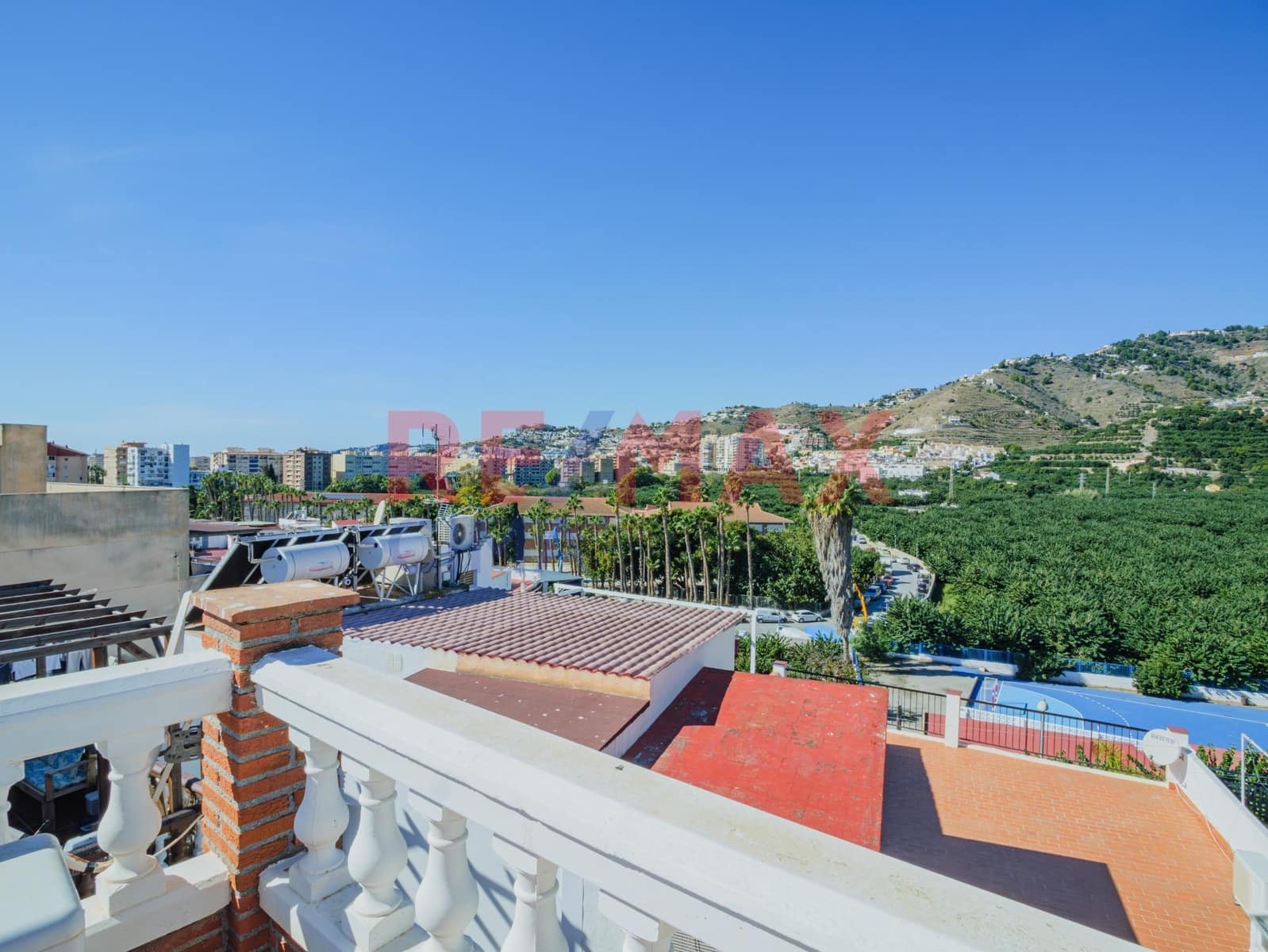 3 sovrum Hus till salu i Almunecar - 360 000 € (Ref: 9374645)