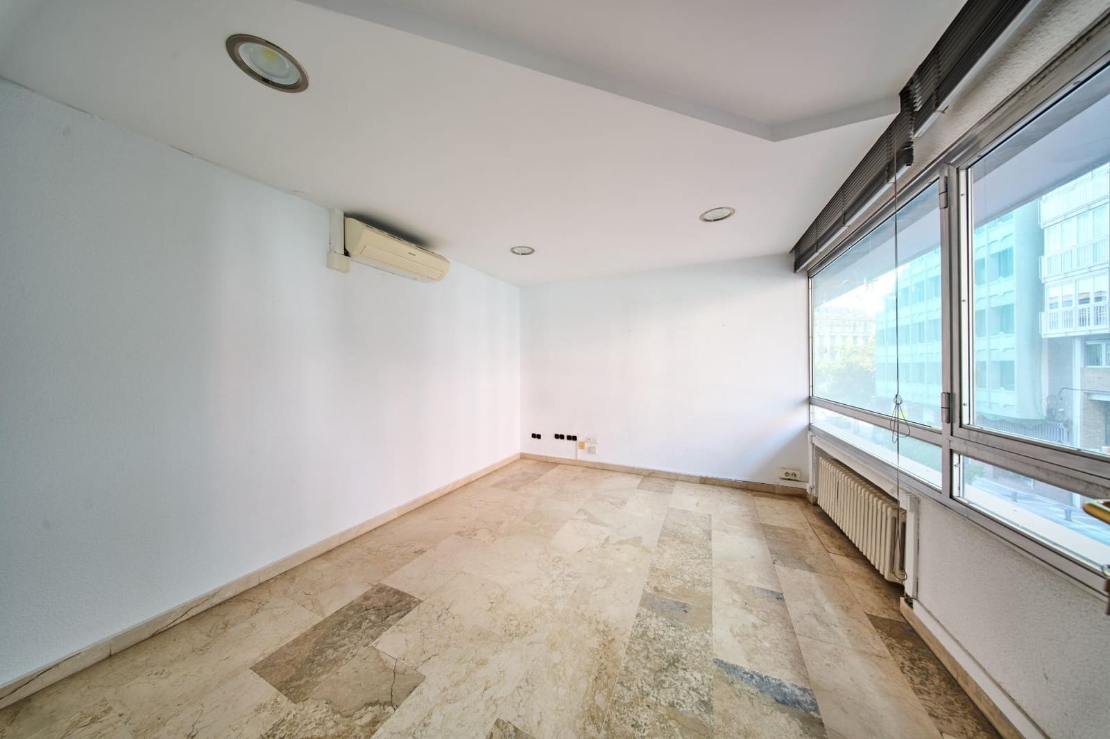 4 makuuhuone Asunto myytävänä paikassa Granada kaupunki - 475 000 € (Ref: 9379264)