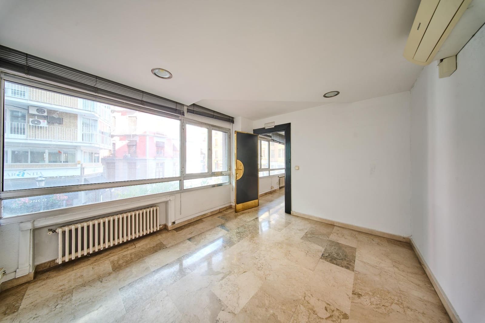 4 makuuhuone Asunto myytävänä paikassa Granada kaupunki - 475 000 € (Ref: 9379264)