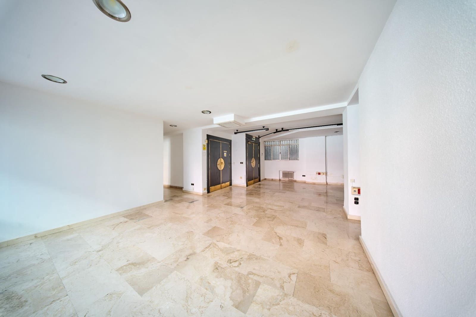 4 soveværelse Lejlighed til salg i Granada by - € 475.000 (Ref: 9379264)
