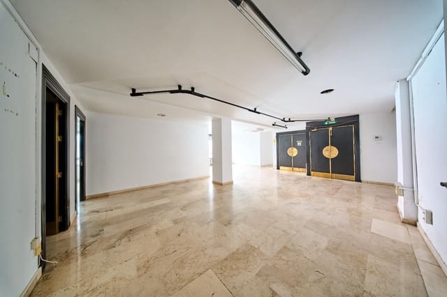 4 soverom Leilighet til salgs i San Matías - Realejo, Granada by - € 475 000 (Ref: 9379264)