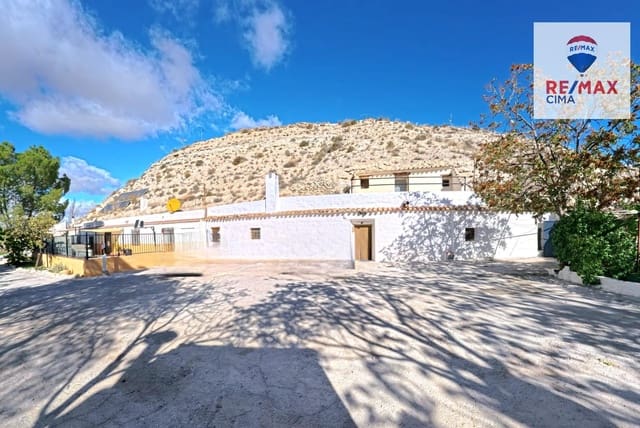 4 Zimmer Haus zu verkaufen in Galera mit Garage - 80.000 € (Ref: 9383105)