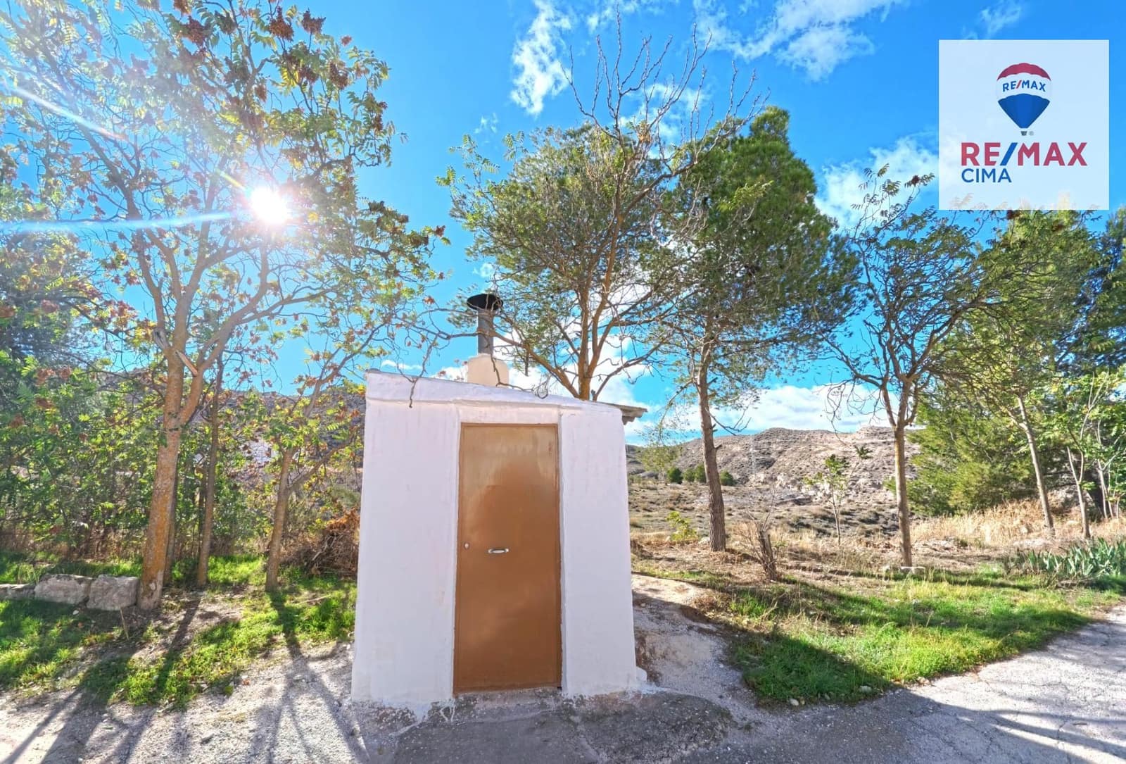 4 Zimmer Haus zu verkaufen in Galera mit Garage - 80.000 € (Ref: 9383105)