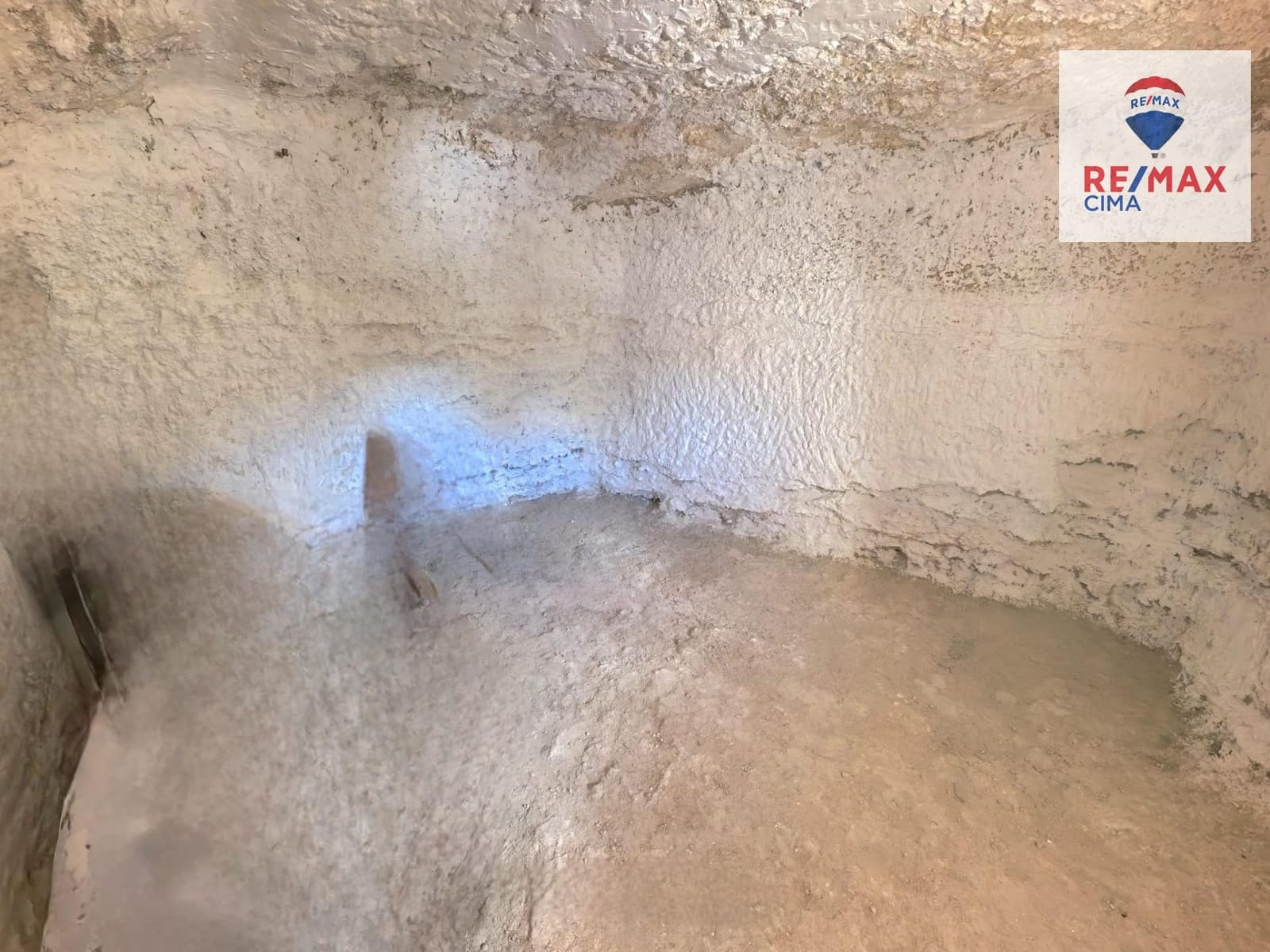 4 Zimmer Haus zu verkaufen in Galera mit Garage - 80.000 € (Ref: 9383105)