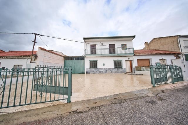 4 soveværelse Finca/Landehus til salg i Fuente Vaqueros med garage - € 220.000 (Ref: 9386177)