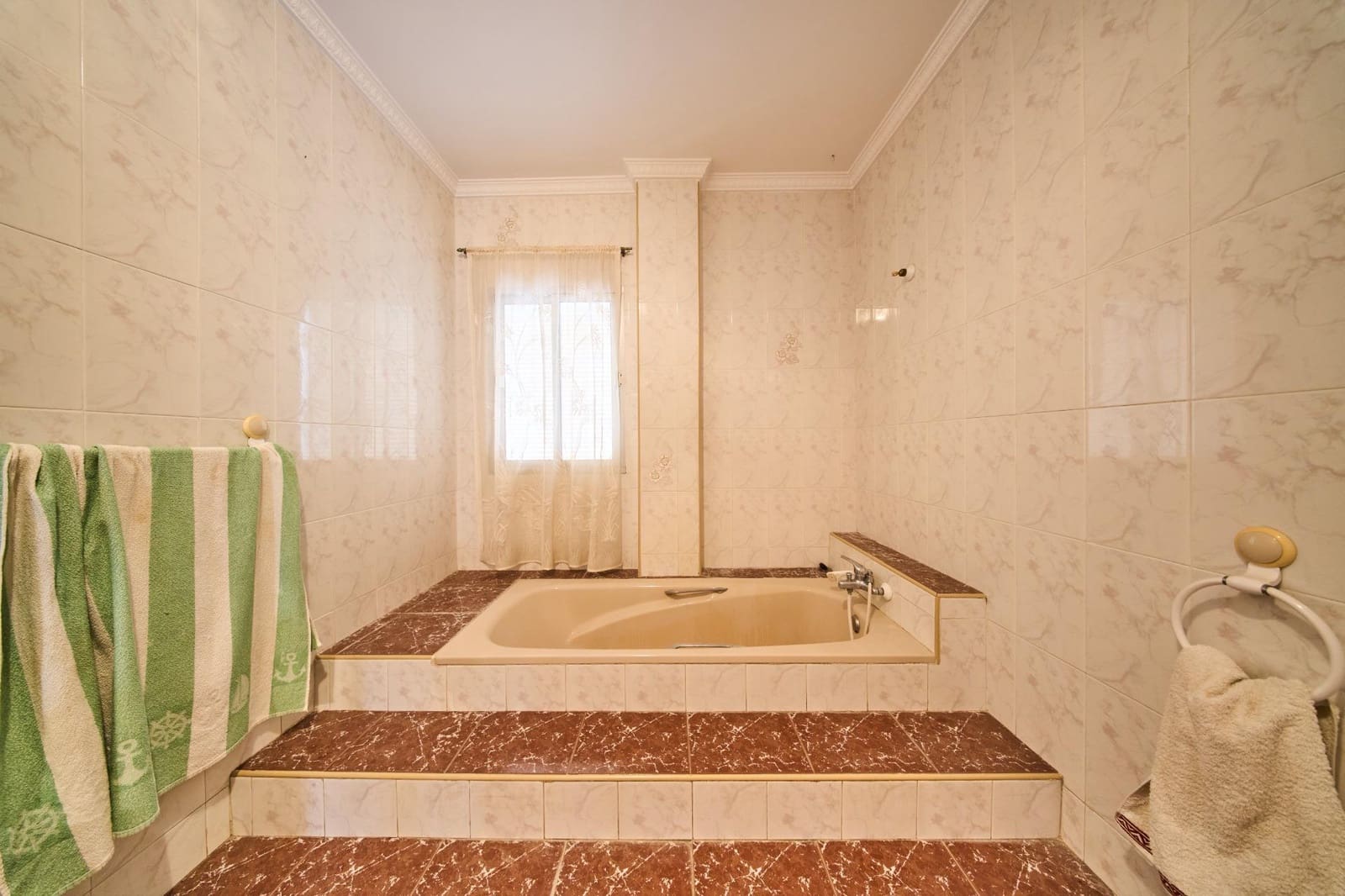 4 camera da letto Finca/Casa di Campagna in vendita in Fuente Vaqueros con garage - 220.000 € (Rif: 9386177)