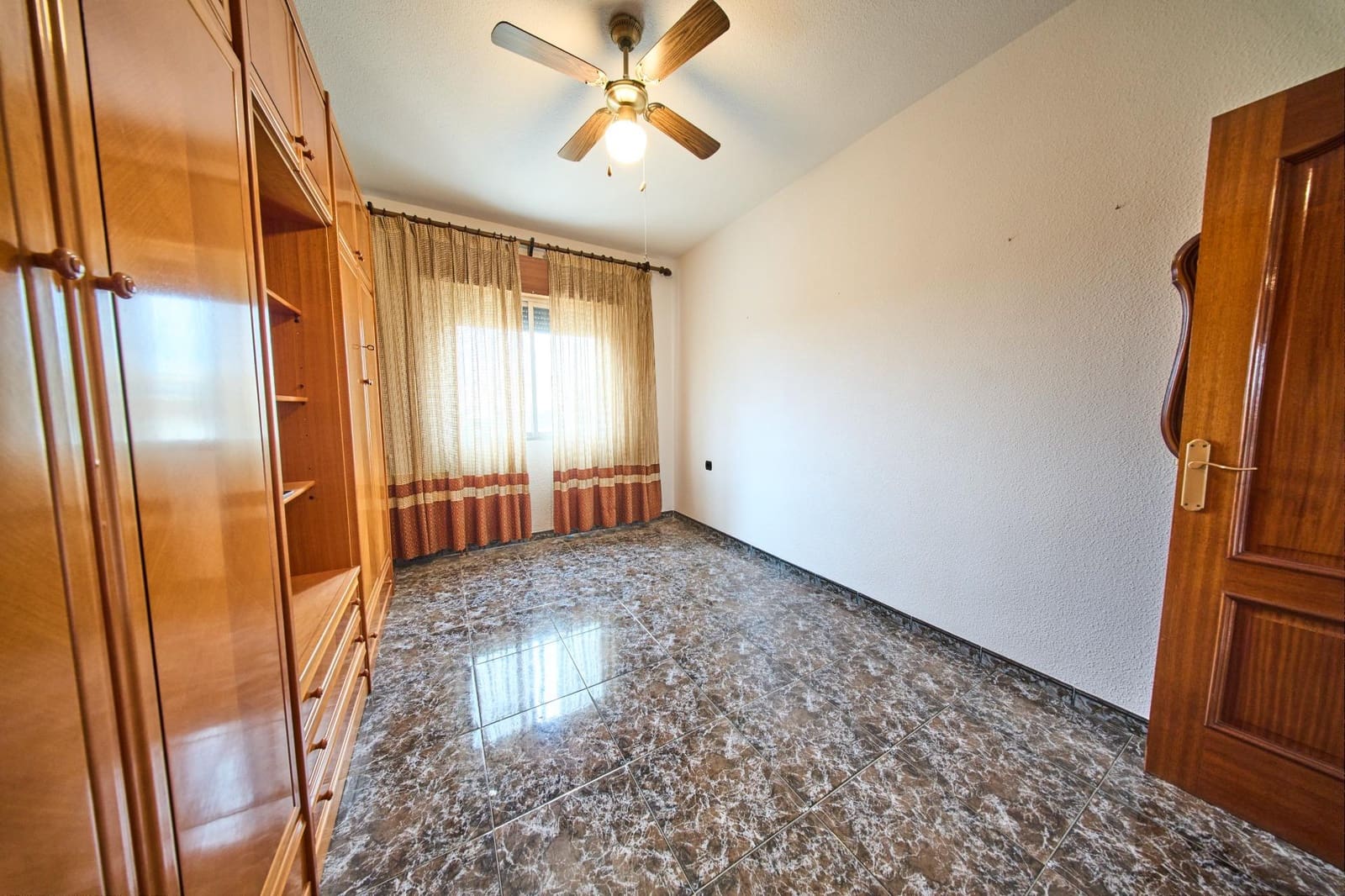 4 camera da letto Finca/Casa di Campagna in vendita in Fuente Vaqueros con garage - 220.000 € (Rif: 9386177)