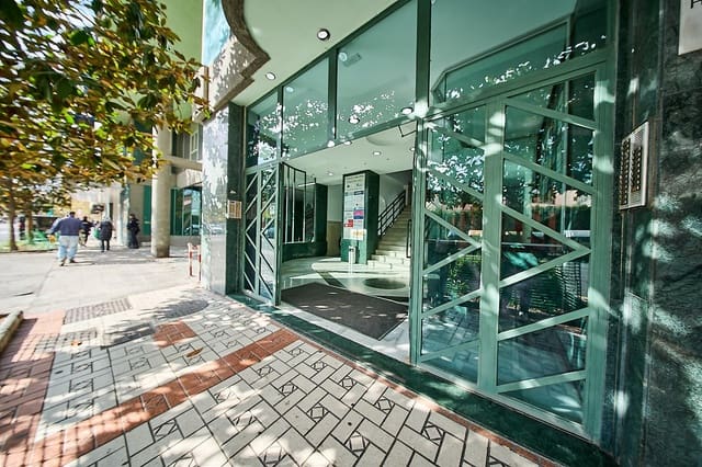 Garage til salg i Granada by - € 36.500 (Ref: 9386179)