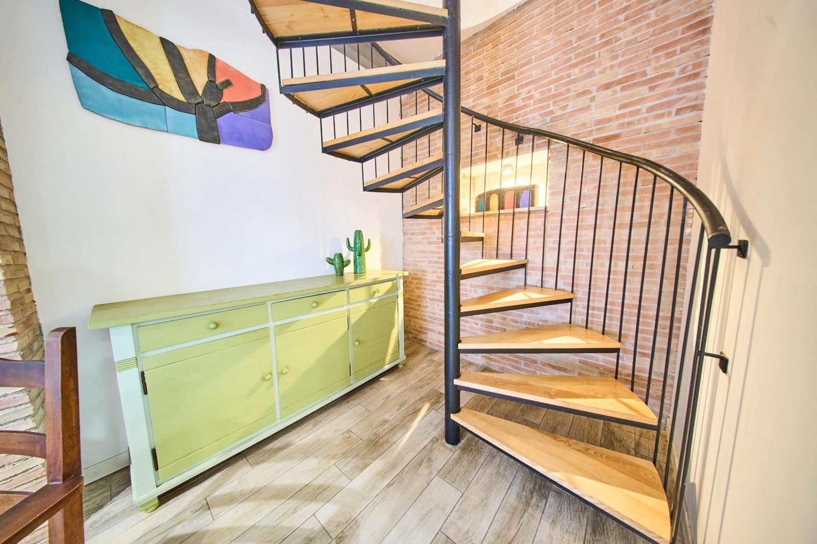 5 bedroom Cave House for sale in Granada city - € 490,000 (Ref: 9386181)