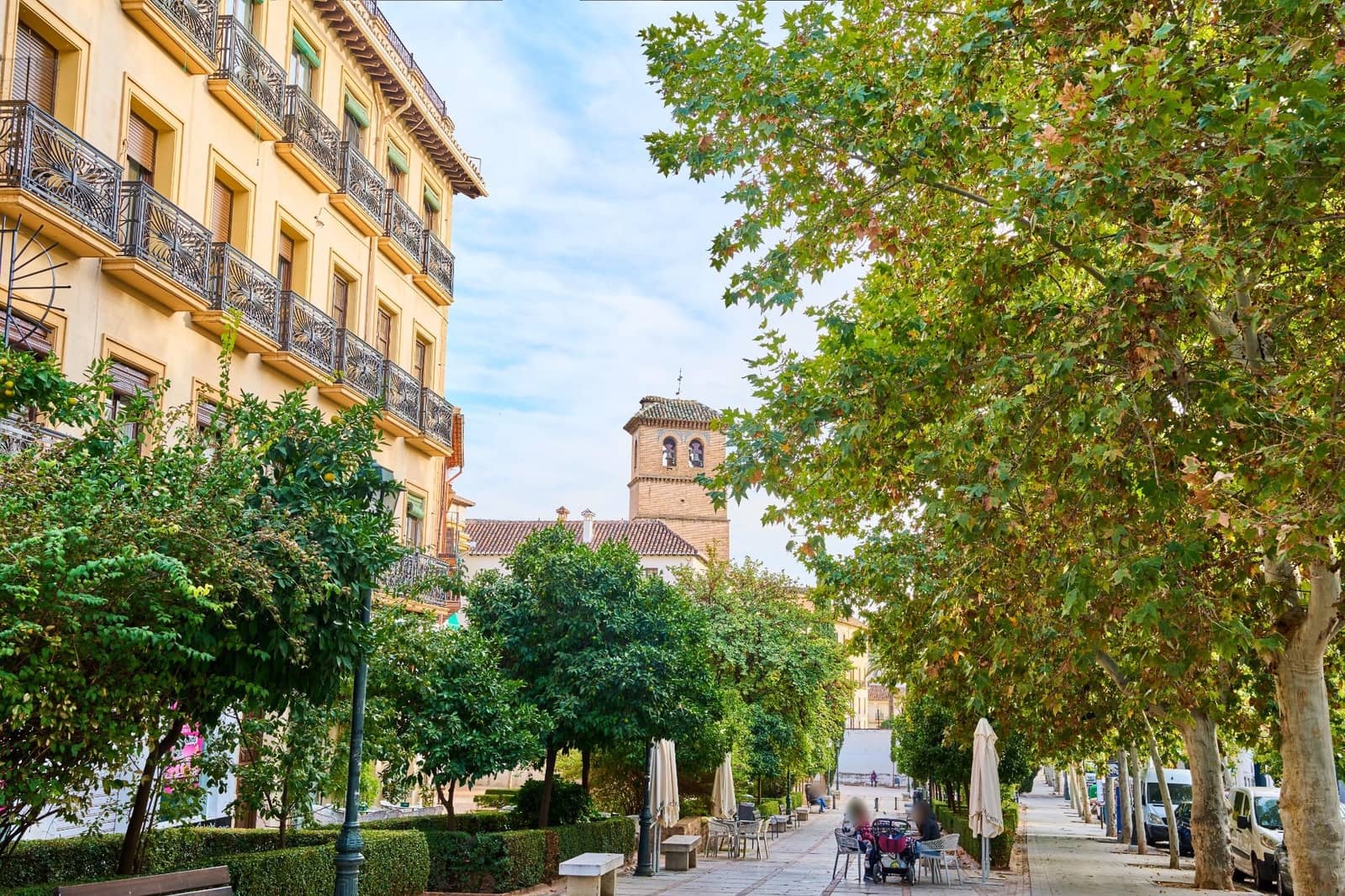 5 bedroom Cave House for sale in Granada city - € 490,000 (Ref: 9386181)
