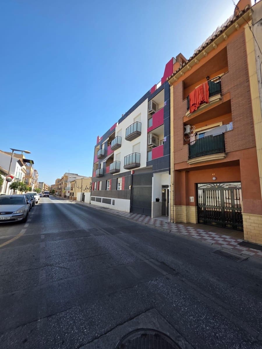 2 soveværelse Lejlighed til salg i Albolote med swimmingpool garage - € 165.000 (Ref: 9388353)