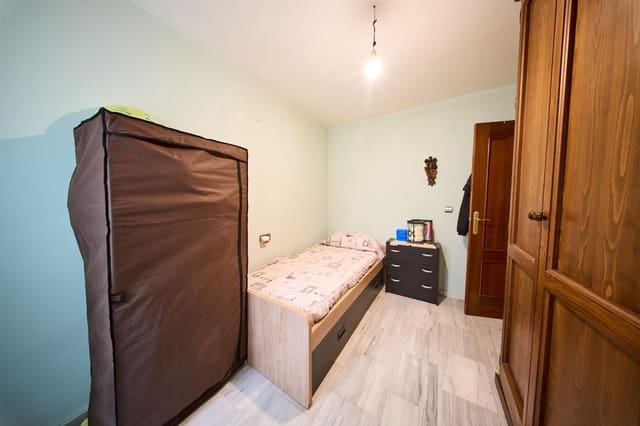 2 bedroom Flat for sale in Las Gabias - € 135,000 (Ref: 9396238)