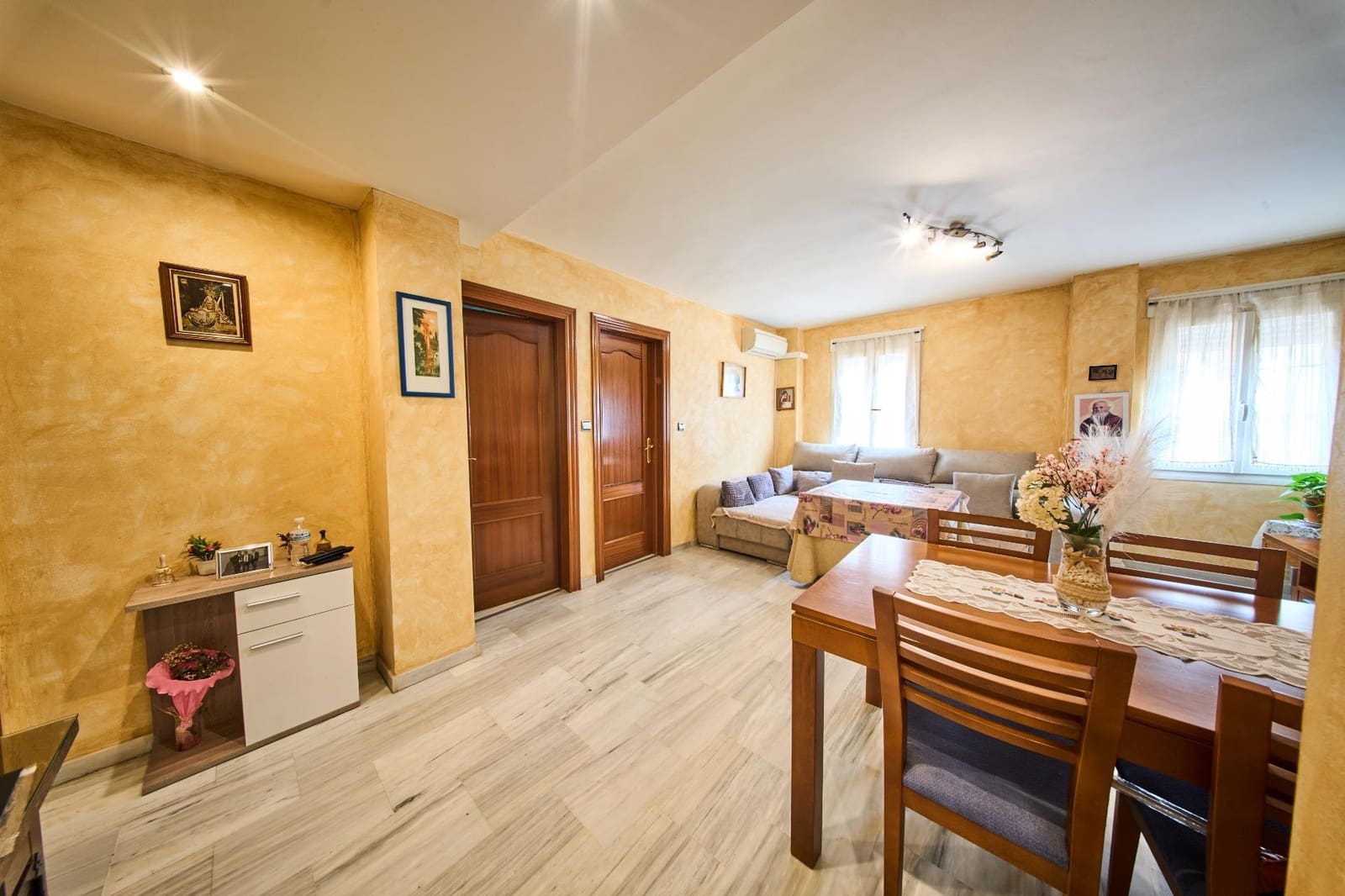 2 soverom Leilighet til salgs i Las Gabias - € 135 000 (Ref: 9396238)