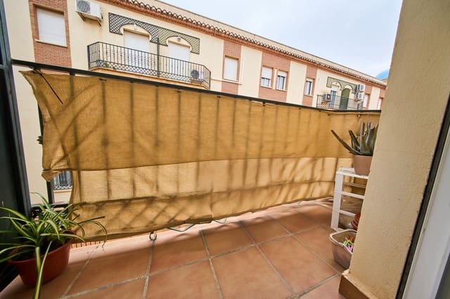2 bedroom Flat for sale in Las Gabias - € 135,000 (Ref: 9396238)