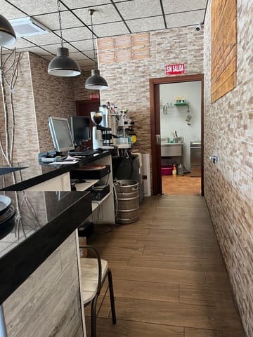 Commerciale da affittare in Granada città - 2.400 € (Rif: 9396239)