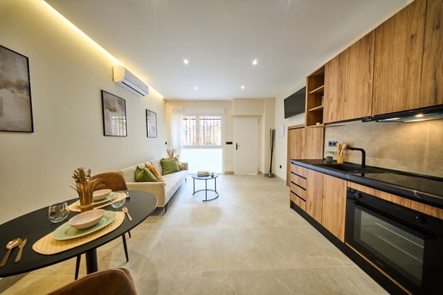 Studio til salg i Carretera de la Sierra, Granada by - € 134.700 (Ref: 9396240)