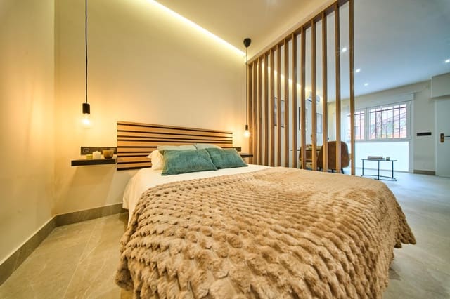 Studio til salg i Carretera de la Sierra, Granada by - € 134.700 (Ref: 9396240)