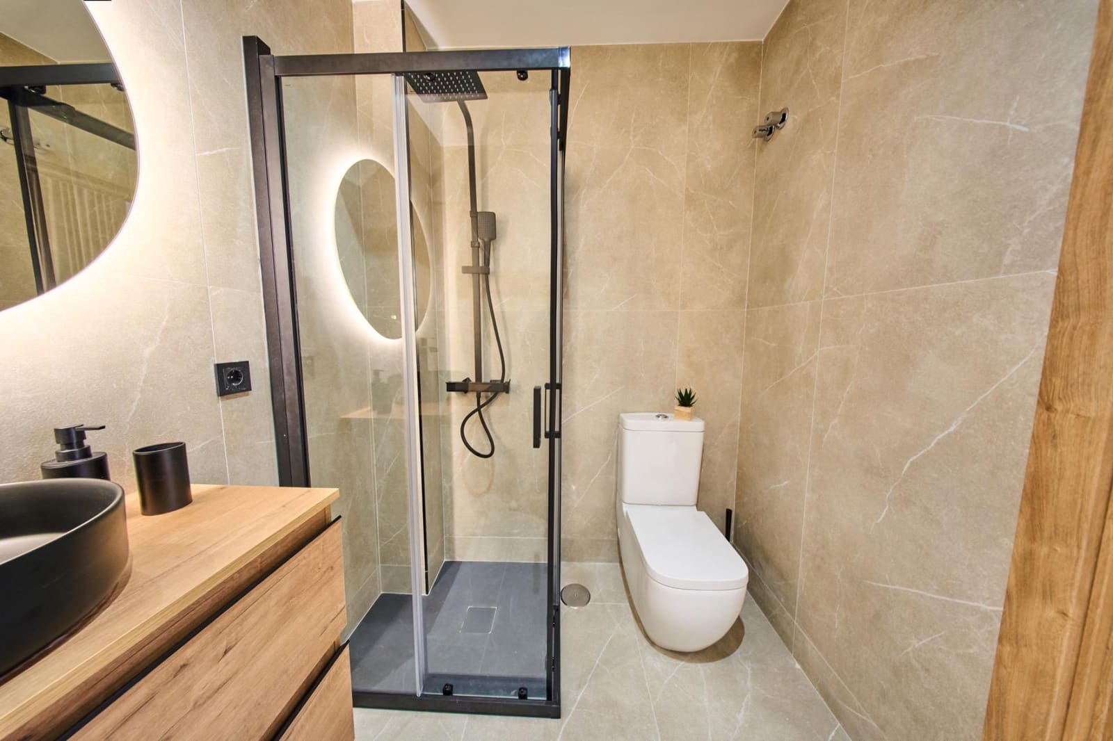 Studio na sprzedaż w Miasto Grenada - 135 900 € (Ref: 9396241)