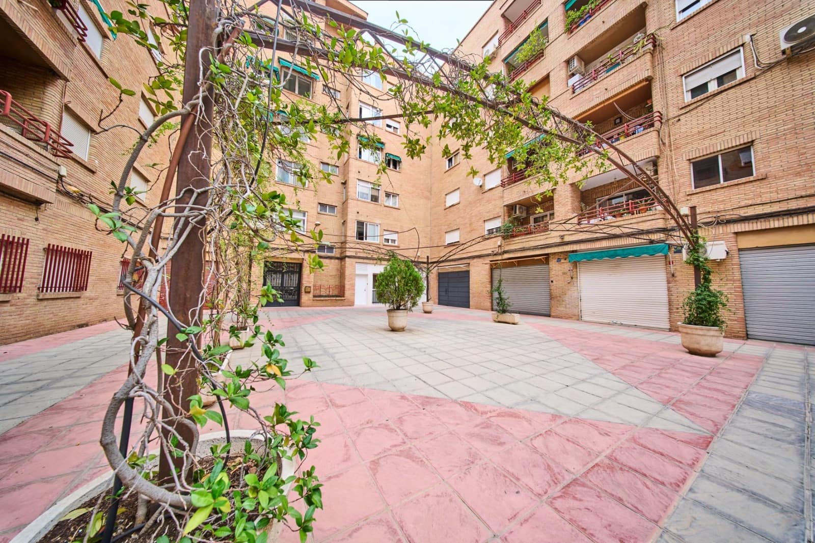 Studio na sprzedaż w Miasto Grenada - 135 900 € (Ref: 9396241)