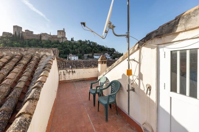 2 slaapkamer Huis te koop in Granada stad - € 385.000 (Ref: 9396477)