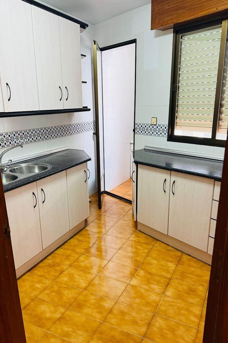 3 slaapkamer Flat te koop in Santa Fe - € 120.000 (Ref: 9401938)