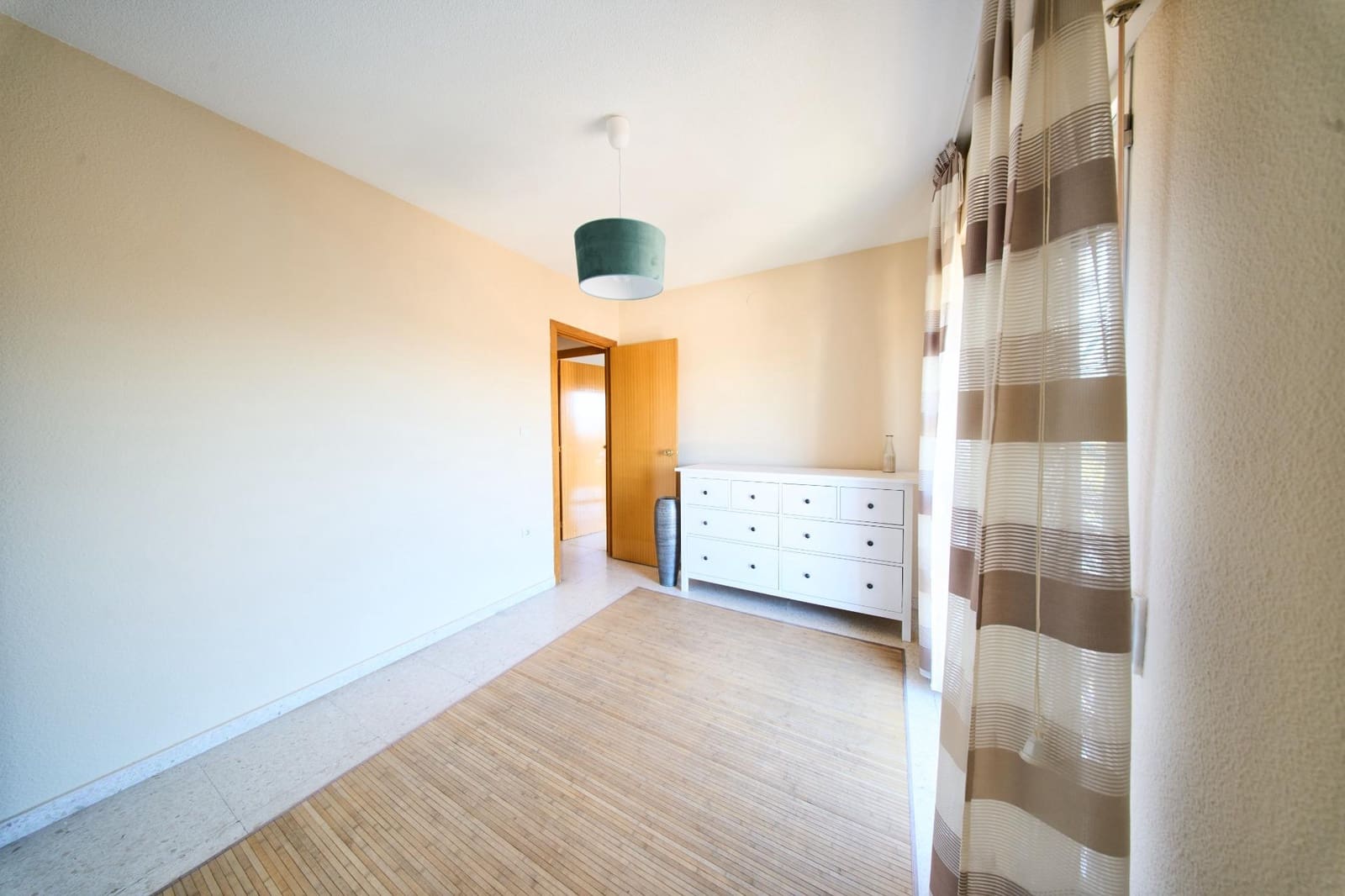 3 Zimmer Wohnung zu verkaufen in Huetor Vega - 155.000 € (Ref: 9408036)