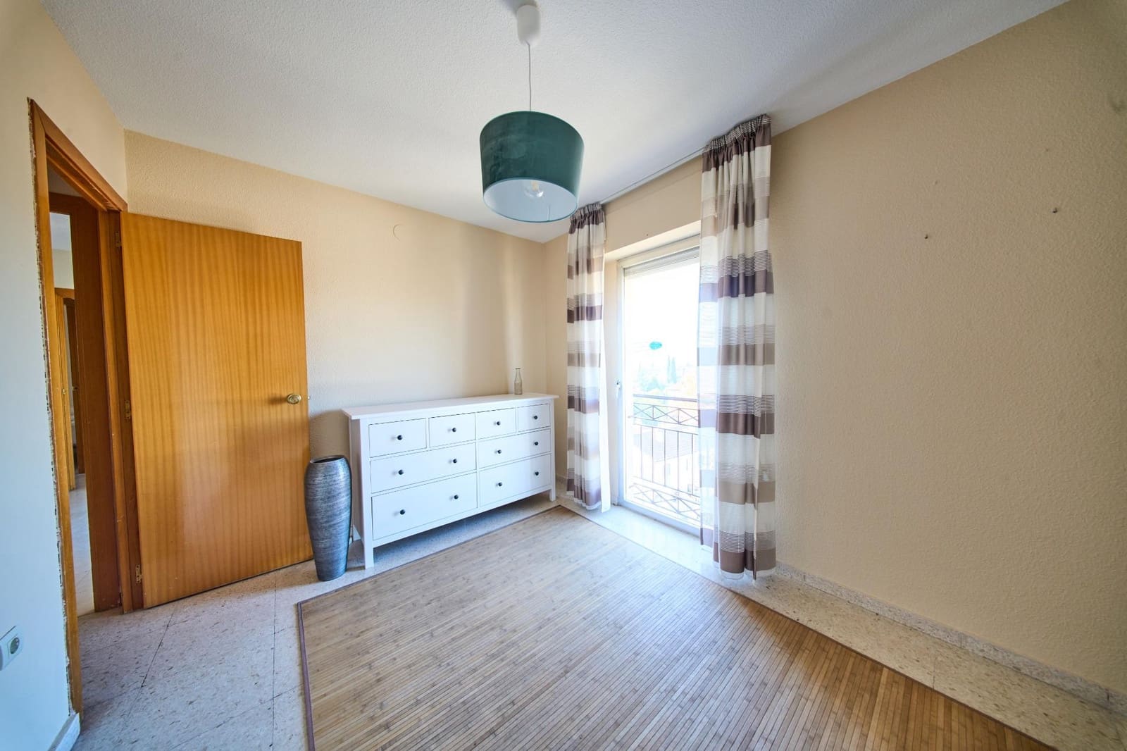 3 Zimmer Wohnung zu verkaufen in Huetor Vega - 155.000 € (Ref: 9408036)