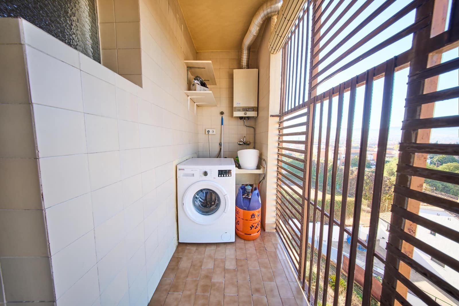 3 Zimmer Wohnung zu verkaufen in Huetor Vega - 155.000 € (Ref: 9408036)