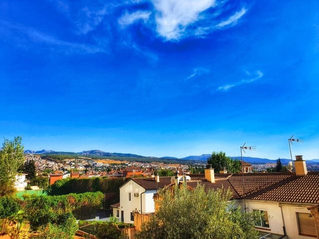 3 bedroom Flat for sale in Huétor Vega - € 155,000 (Ref: 9408036)