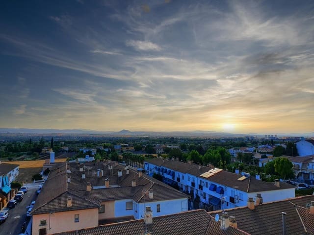 3 bedroom Flat for sale in Huétor Vega - € 155,000 (Ref: 9408036)