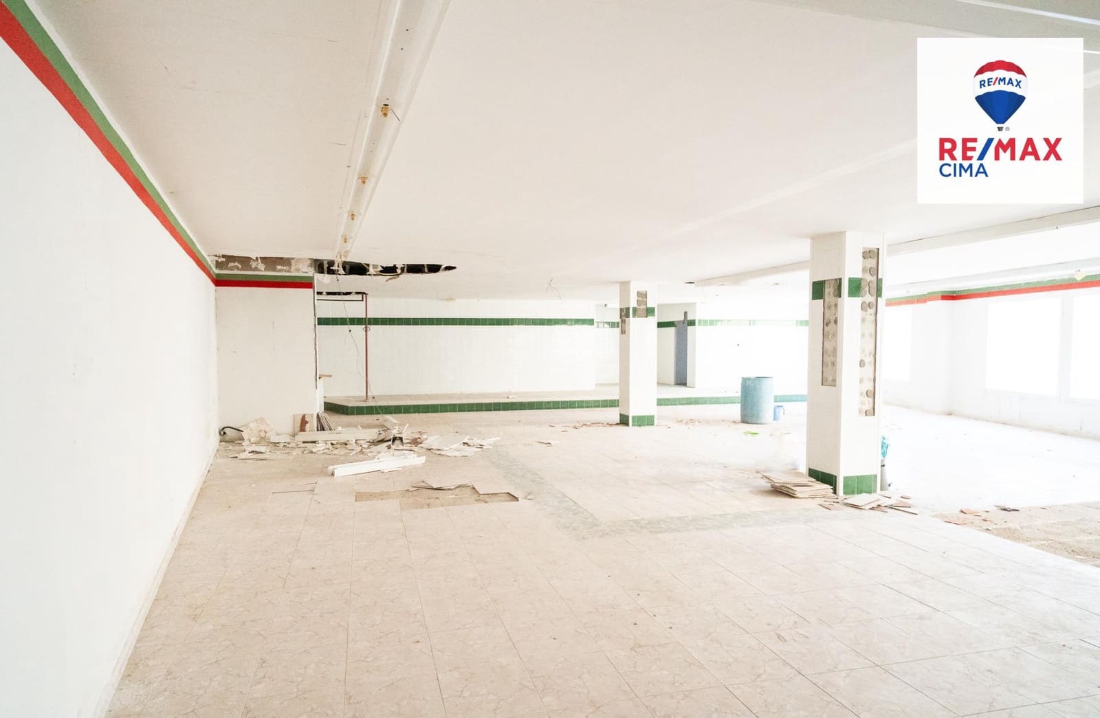 1 makuuhuone Kaupallinen myytävänä paikassa Freila - 55 000 € (Ref: 9409288)