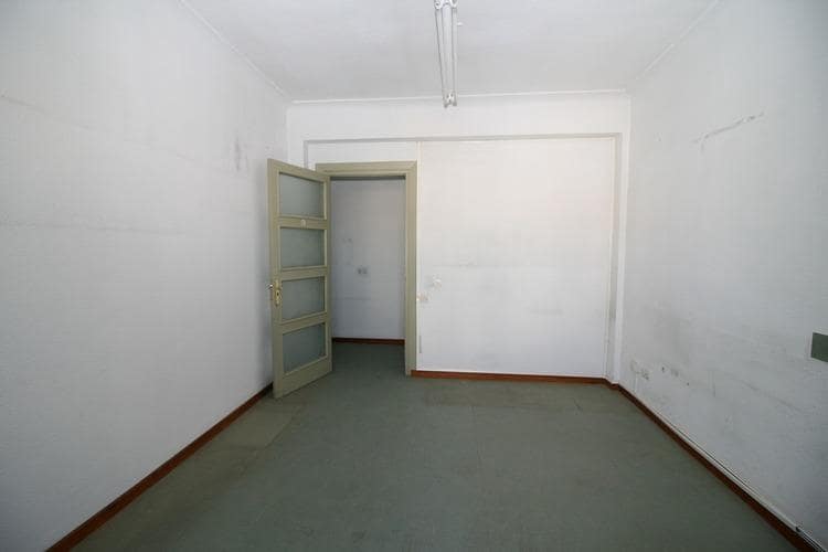 Office for rent in Granada city - € 2,000 (Ref: 9411202)