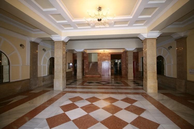 Office for rent in Granada city - € 2,000 (Ref: 9411202)