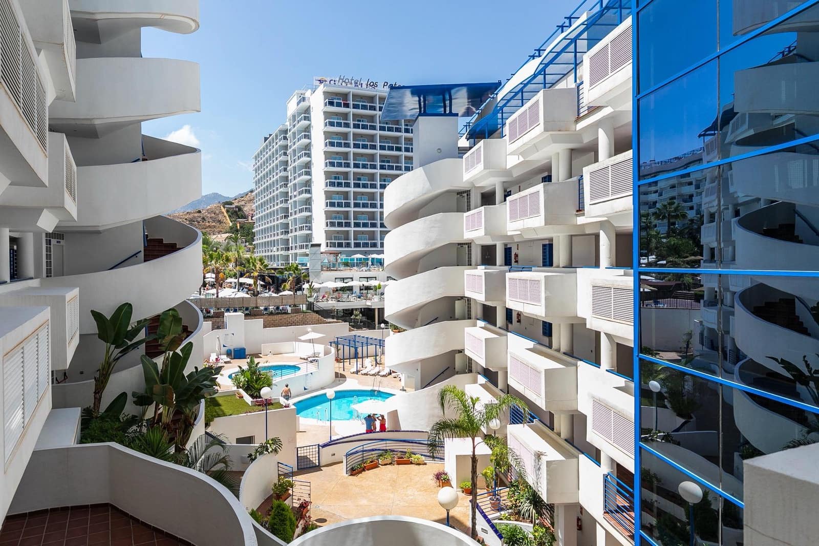 1 soveværelse Lejlighed til salg i Torrequebrada med swimmingpool garage - € 199.000 (Ref: 9414293)