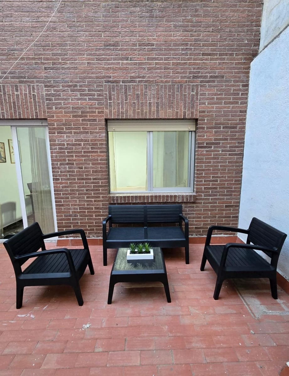 1 sovrum Lägenhet att hyra i Granada stad - 800 € (Ref: 9420007)