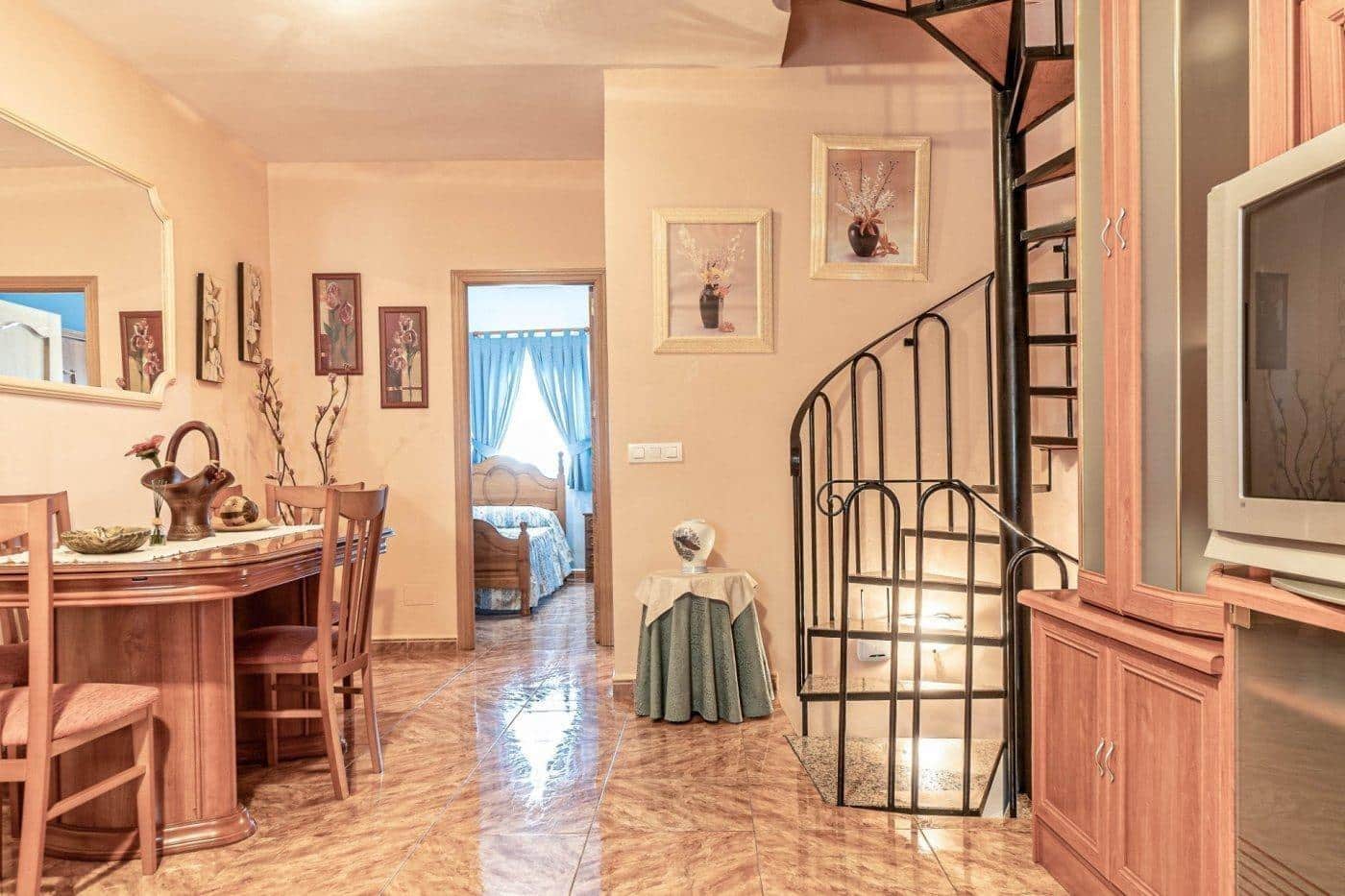 4 makuuhuone Rivitalo myytävänä paikassa Cadiar - 88 000 € (Ref: 9420008)