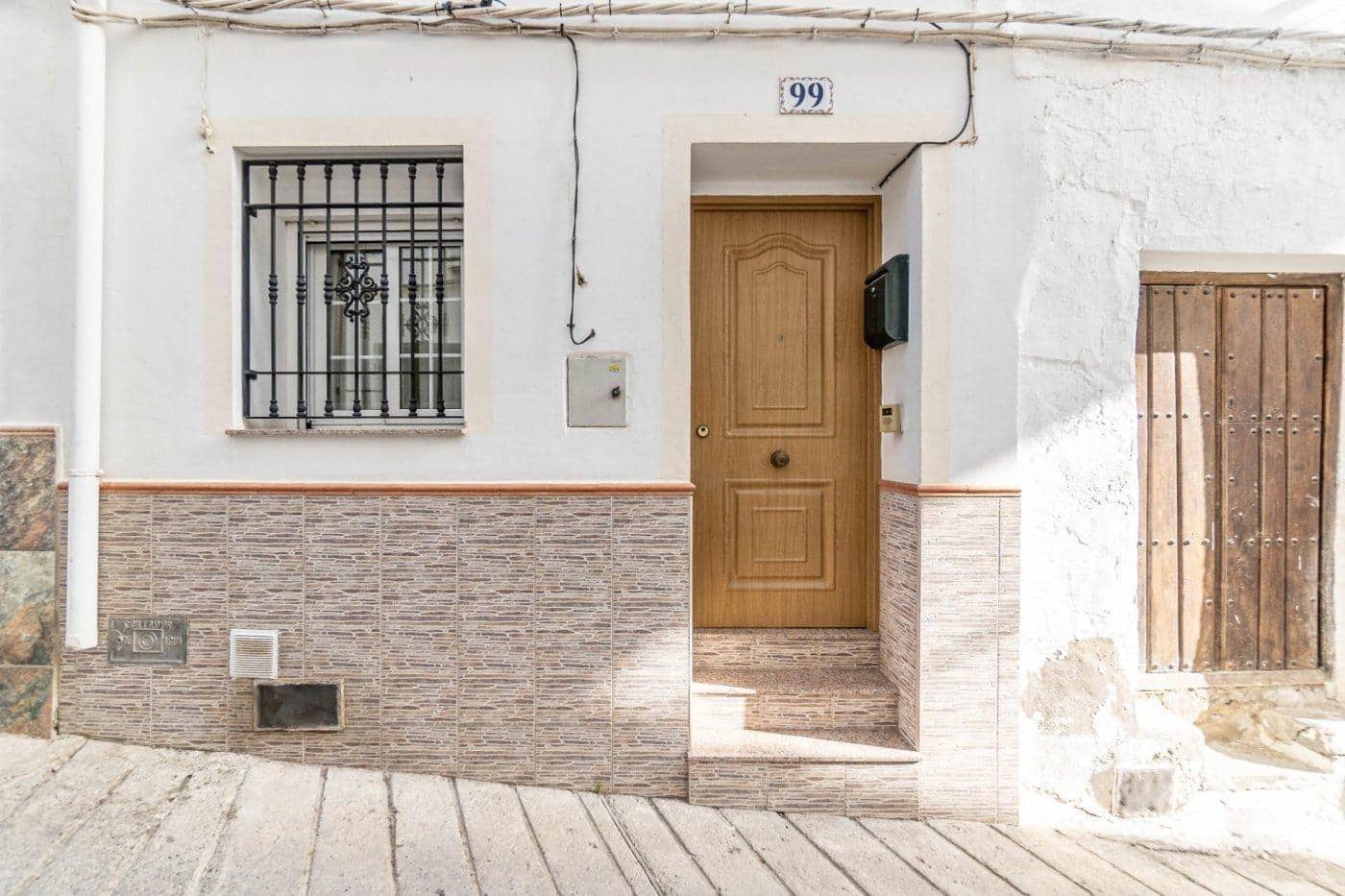 4 makuuhuone Rivitalo myytävänä paikassa Cadiar - 88 000 € (Ref: 9420008)