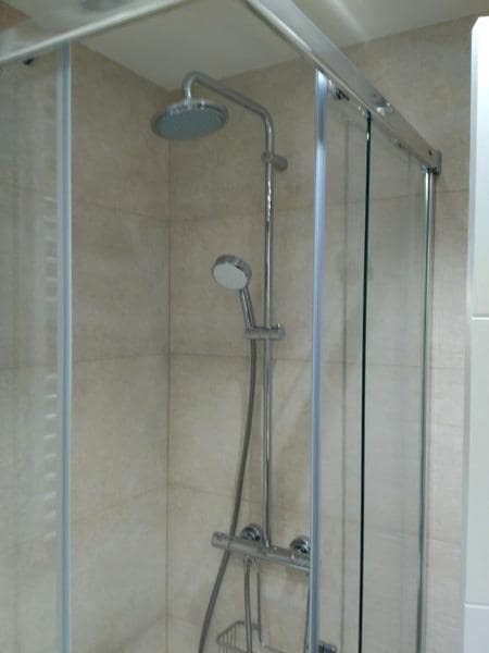 2 slaapkamer Flat te huur in Granada stad - € 950 (Ref: 9436089)