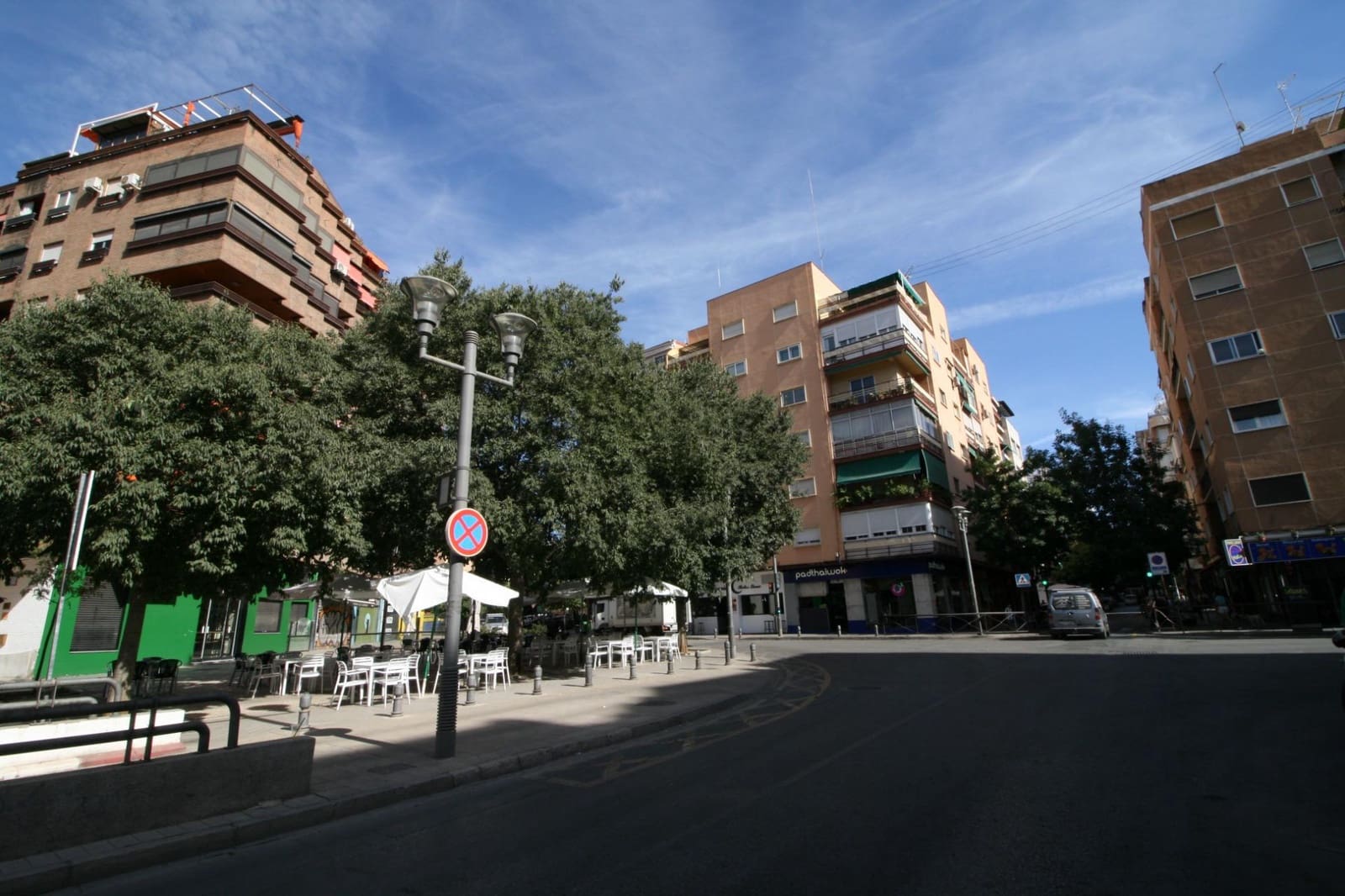 2 slaapkamer Flat te huur in Granada stad - € 950 (Ref: 9436089)