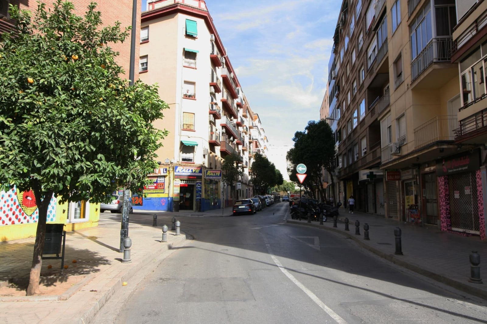 2 slaapkamer Flat te huur in Granada stad - € 950 (Ref: 9436089)