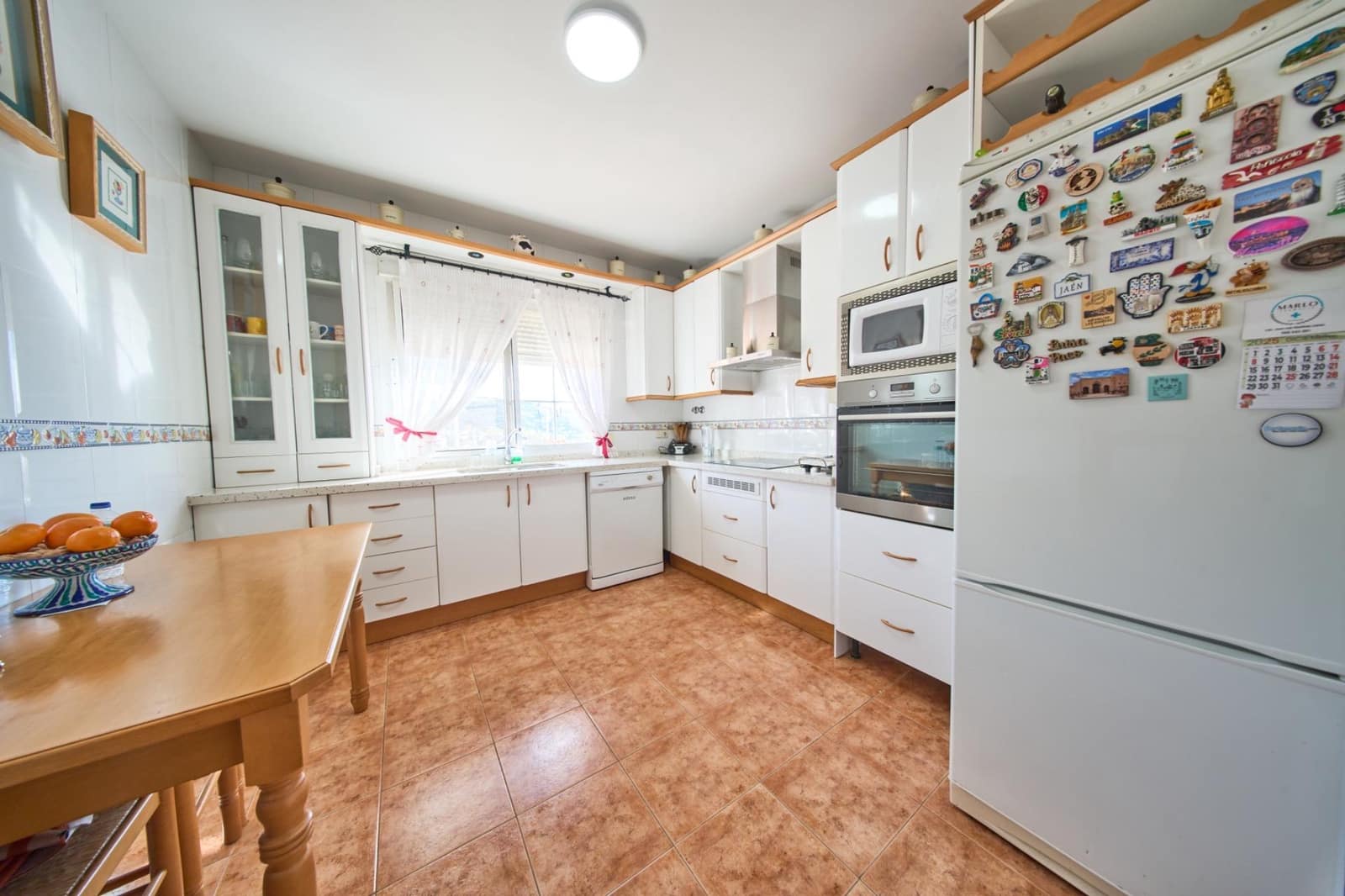 3 slaapkamer Rijtjeshuis te koop in Alfacar met garage - € 209.900 (Ref: 9437619)