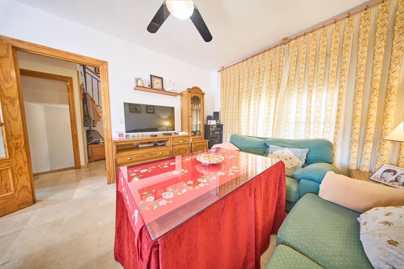 3 slaapkamer Rijtjeshuis te koop in Alfacar met garage - € 209.900 (Ref: 9437619)