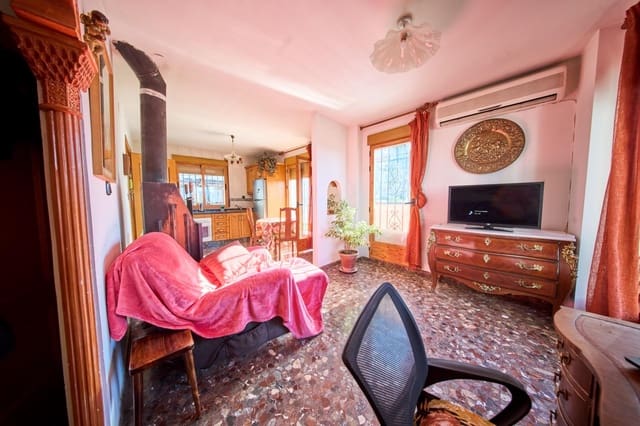 3 soveværelse Byhus til salg i Granada by - € 299.900 (Ref: 9437622)