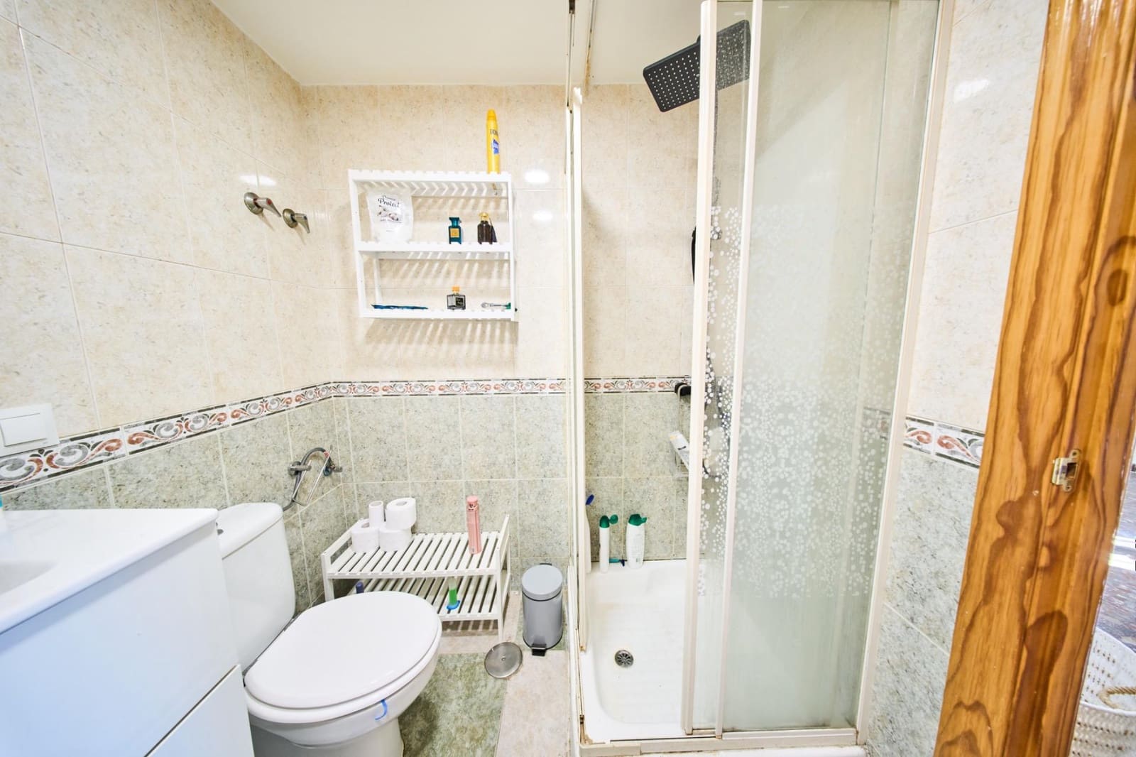 3 soveværelse Byhus til salg i Granada by - € 299.900 (Ref: 9437622)